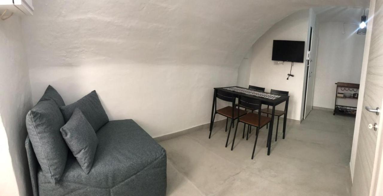 I Venti Apartment Таранто Екстериор снимка
